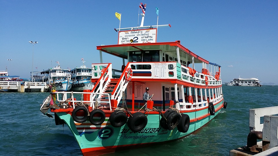 Ταϊλάνδη: Βυθίστηκε τουριστικό πλοίο-Δεκάδες αγνοοούμενοι
