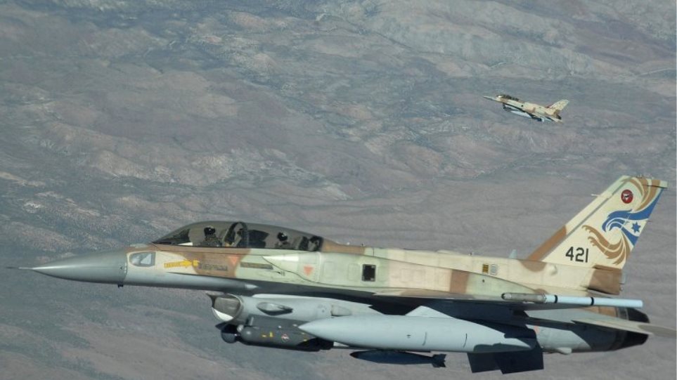 Το Ισραήλ βομβάρδισε περιοχή στα Υψίπεδα του Γκολάν στη Συρία