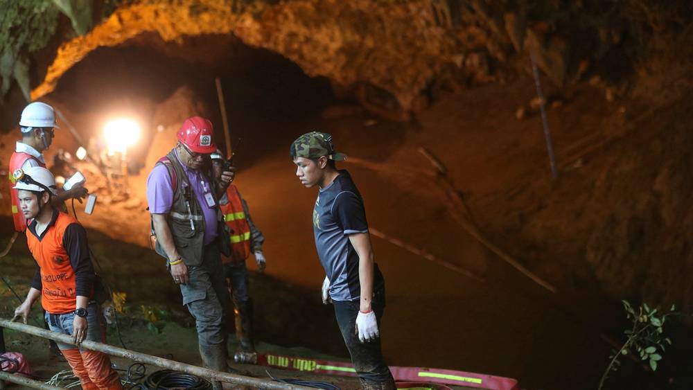 Παγιδευμένα παιδιά σε σπήλαιο της Ταϊλάνδης: Φόβοι για τραγωδία μοναδική στα χρονικά (upd)