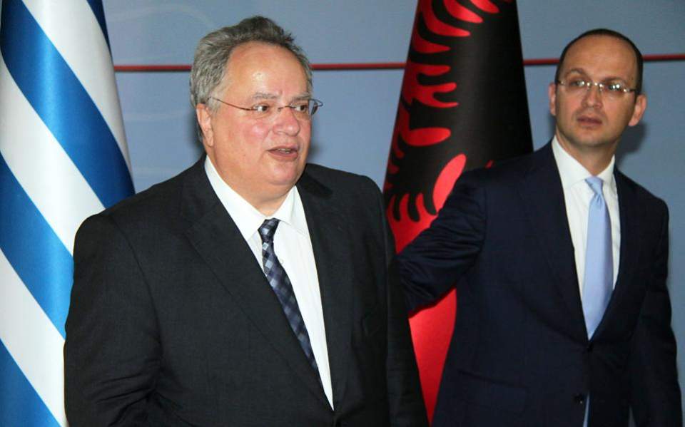 Η λαική οργή έκανε την κυβέρνηση να αναβάλει τις συζητήσεις με την Αλβανία