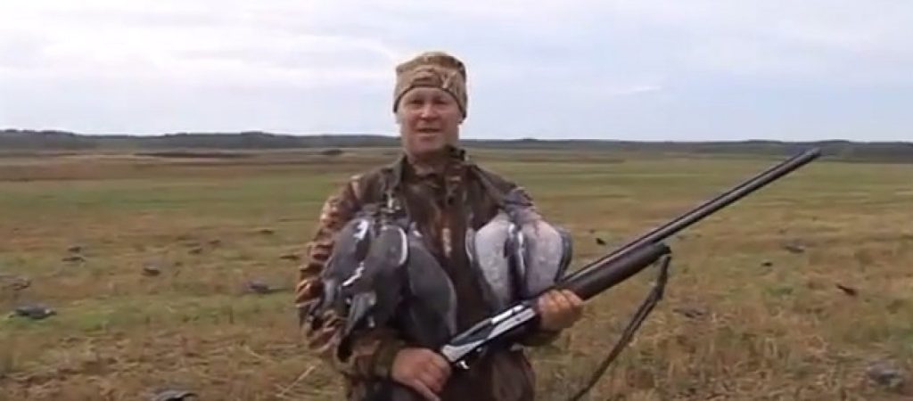 Κυνήγι φάσσας στη Ρωσία: Με ομοιώματα και ζωντανούς κράχτες! (βίντεο)