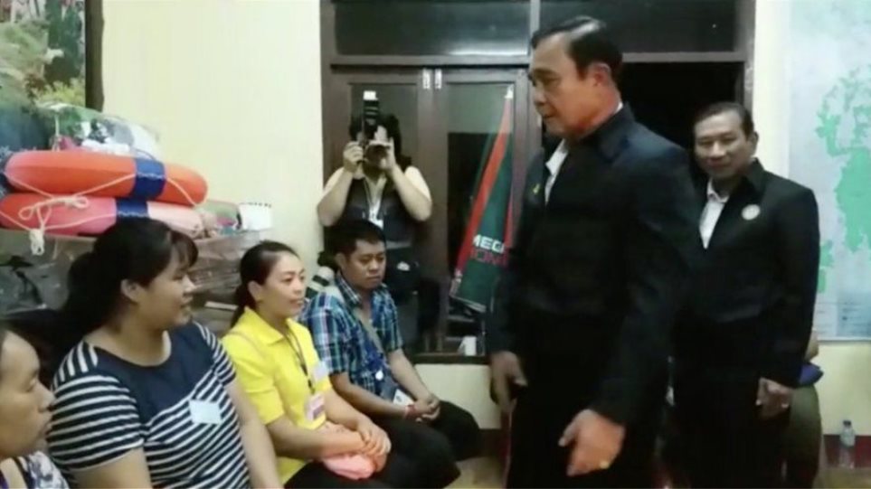 Πρωθυπουργός Ταϊλάνδης στους γονείς: «Δεν έχει σημασία πόσα ξοδεύουμε – Η ζωή είναι πιο σημαντική»