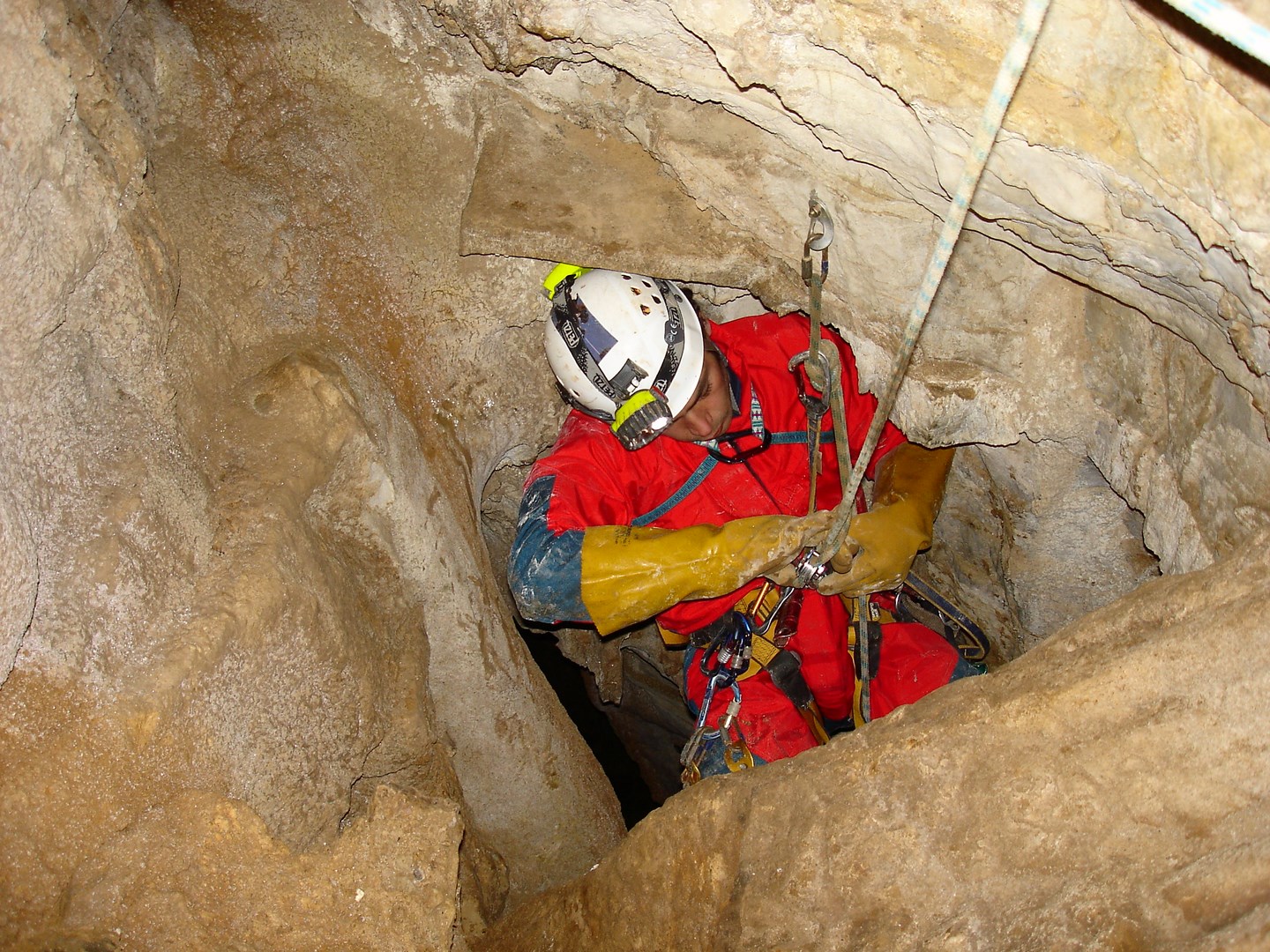 Κρήτη: Οταν Ελληνες σπηλαιολόγοι εγκλωβίστηκαν για 90 ώρες στα 140 μέτρα κάτω από τη γη