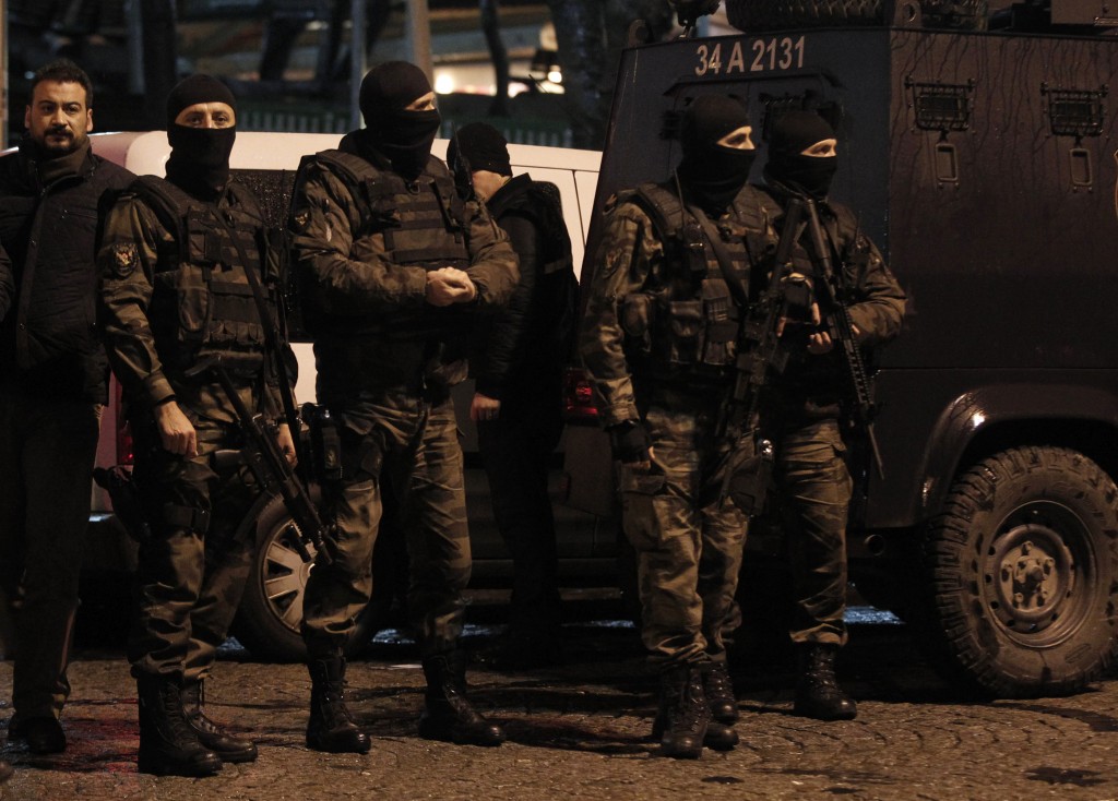 Υπό κράτηση 16 άτομα στην Τουρκία για τρομοκρατία -Ανάμεσά τους 3 Γάλλοι