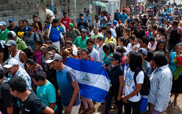 Πολιορκείται η πόλη των εξεγερμένων κατοίκων στη Νικαράγουα
