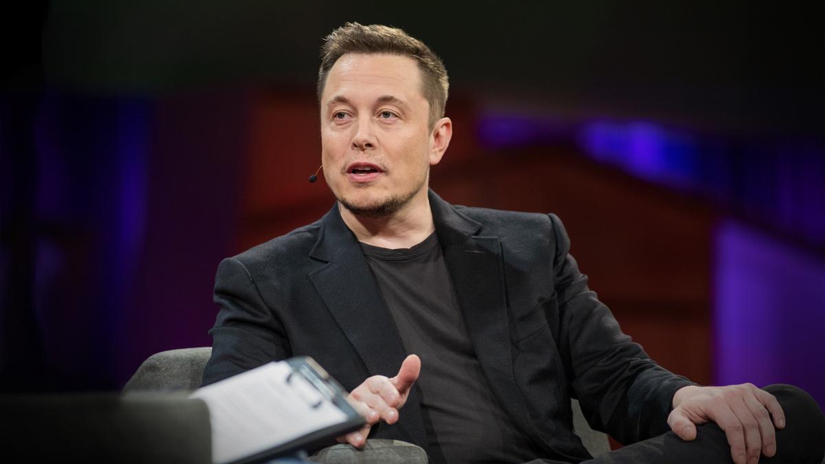 Το «παιδόφιλος» του Έλον Μασκ έχει ενοχλήσει τους επενδυτές της Tesla – Απαιτούν να ζητήσει συγγνώμη