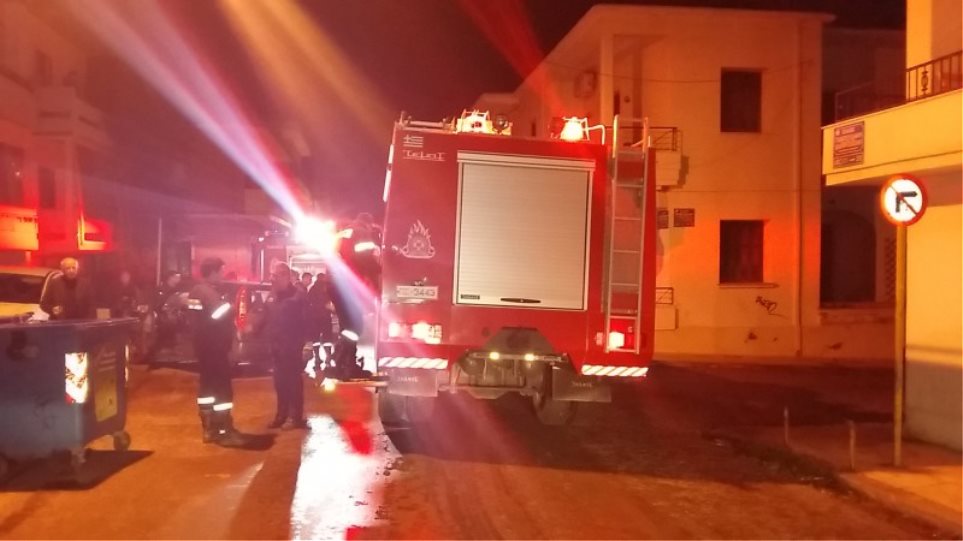 14χρονος έπεσε από ταράτσα κτηρίου στην Πολιτεία- Συναγερμός στην Πυροσβεστική