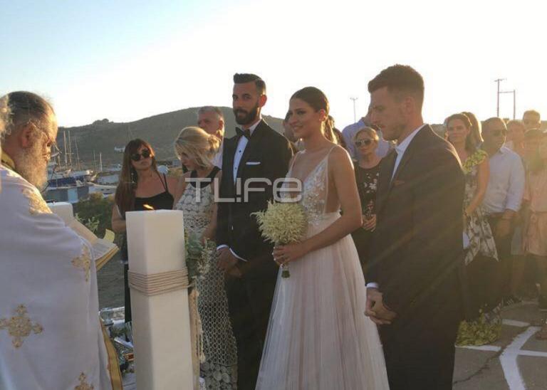 Ονειρικός γάμος στην Πάρο για Βλάντο Γιάνκοβιτς και Έλενα Παπαδοπούλου (φωτό + βίντεο)