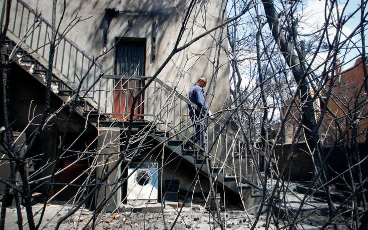 Τι έδειξαν οι αυτοψίες στα κατεστραμμένα σπίτια από τη φονική πυρκαγιά