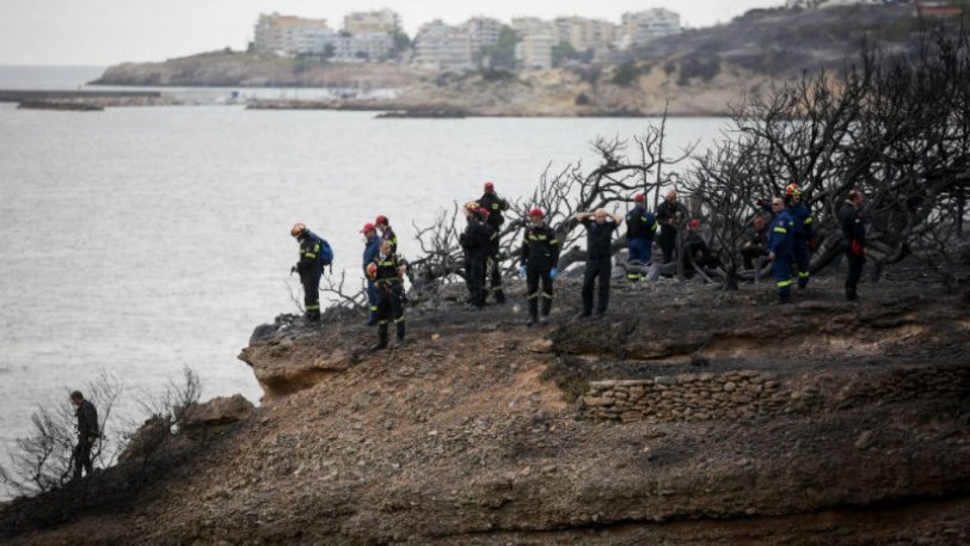 Έπεσε κάτω στο έδαφος, κουλουριάστηκε και περίμενε τον θάνατο – Η ιστορία του τελευταίου νεκρού στο Κόκκινο Λιμανάκι