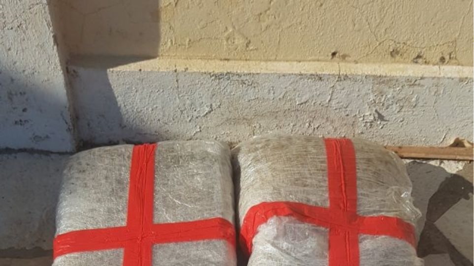 36 κιλά κάνναβης βρέθηκαν στην παραλία Οθωνών