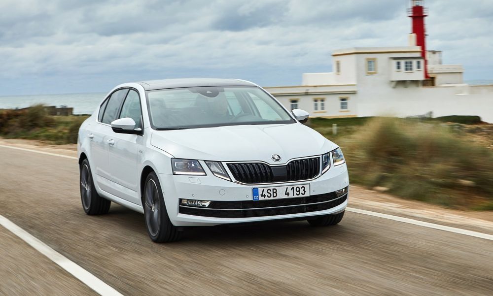 Δωρεάν διάθεση 300 αυτοκινήτων στους πυρόπληκτους για δύο μήνες