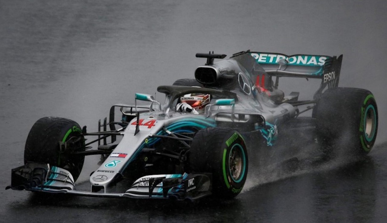 Η 77η Pole position για τον Lewis Hamilton υπό καταρρακτώδη βροχή στο Hungaroring