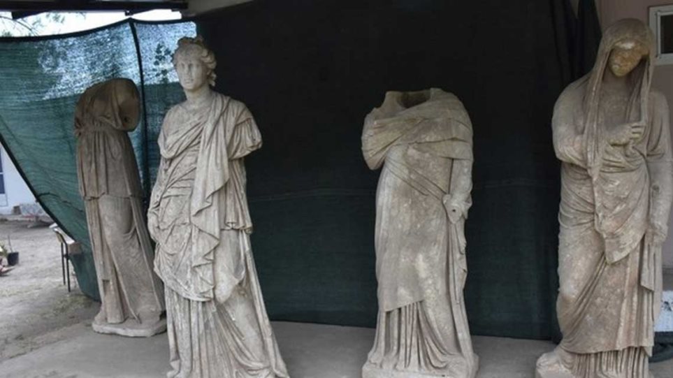 Ανακάλυψη: Βρέθηκαν έξι αγάλματα 2.000 χρόνων στη νοτιοδυτική Τουρκία (φωτο)