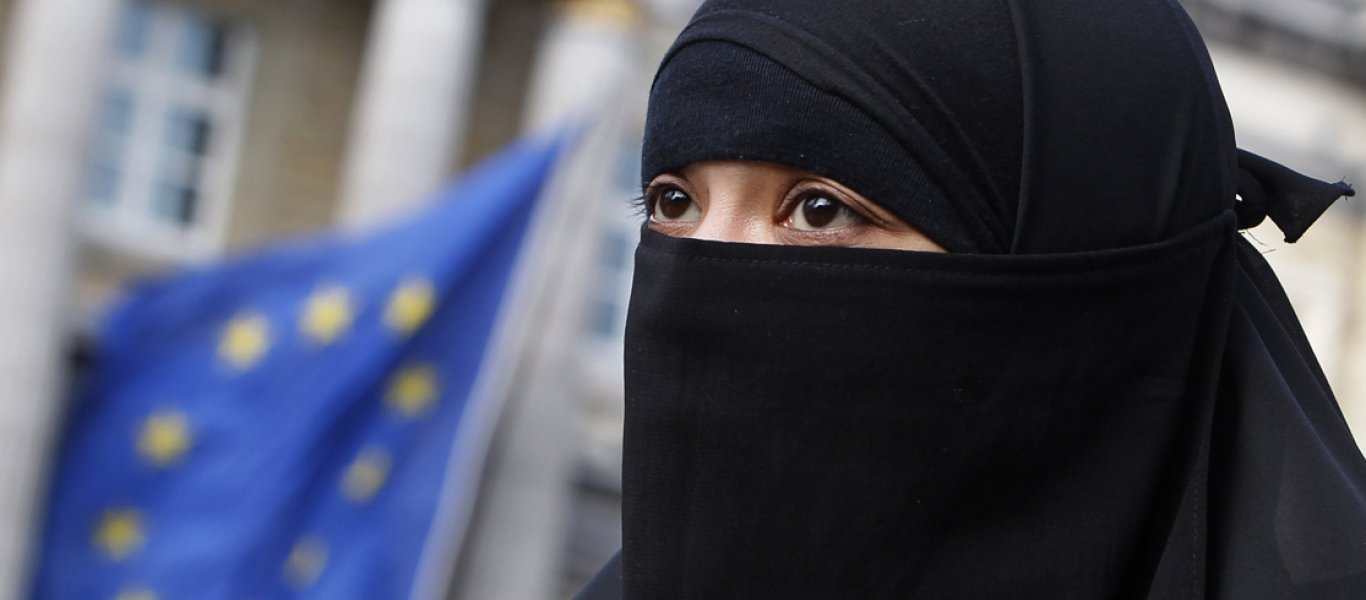 Ξεκινά η απαγόρευση της μπούρκας στη Δανία – Αυτή θα είναι η ποινή