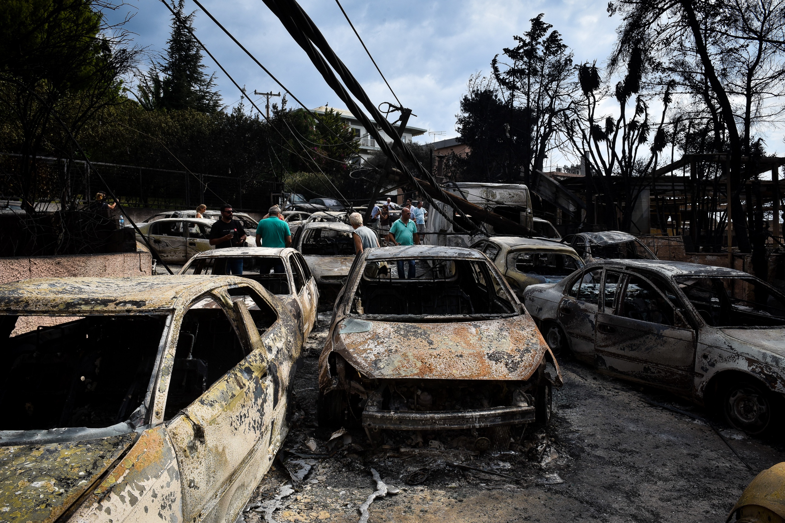 Κάποιοι έχουν «μαύρο» χιούμορ: Η ΓΓ Πολιτικής Προστασίας μας λέει πως να σωθούμε από μια πυρκαγιά μετά… την καταστροφή