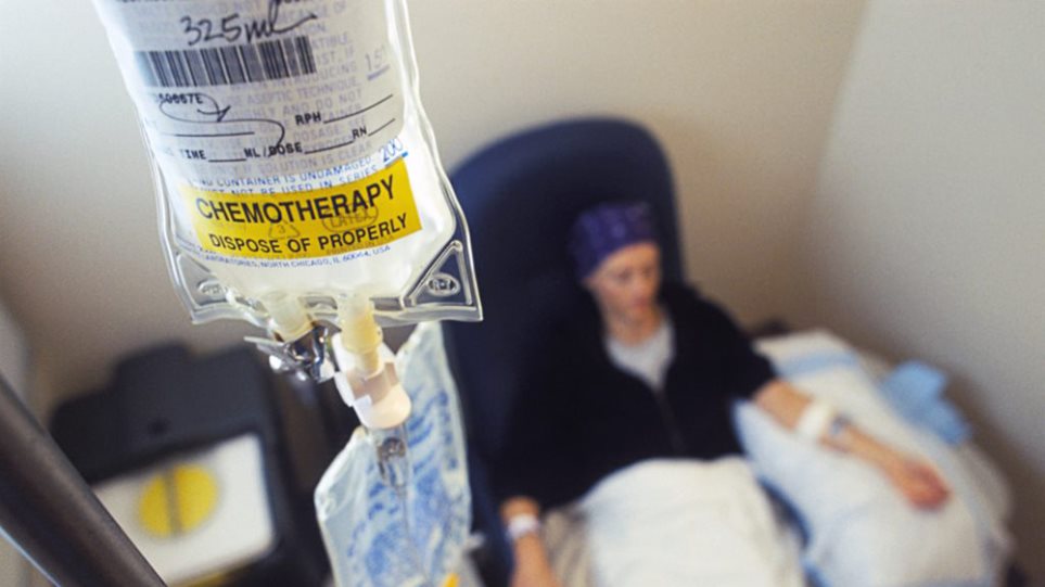 «Γολγοθά» ζουν ασθενείς με καρκίνο- Αναβάλλουν χημειοθεραπείες λόγω έλλειψης φαρμάκου
