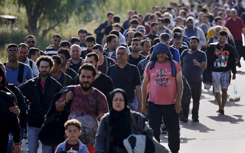 Βαθαίνει η μεταναστευτική κρίση στην Ισπανία- Επείγουσα επίσκεψη Δ.Αβραμόπουλου