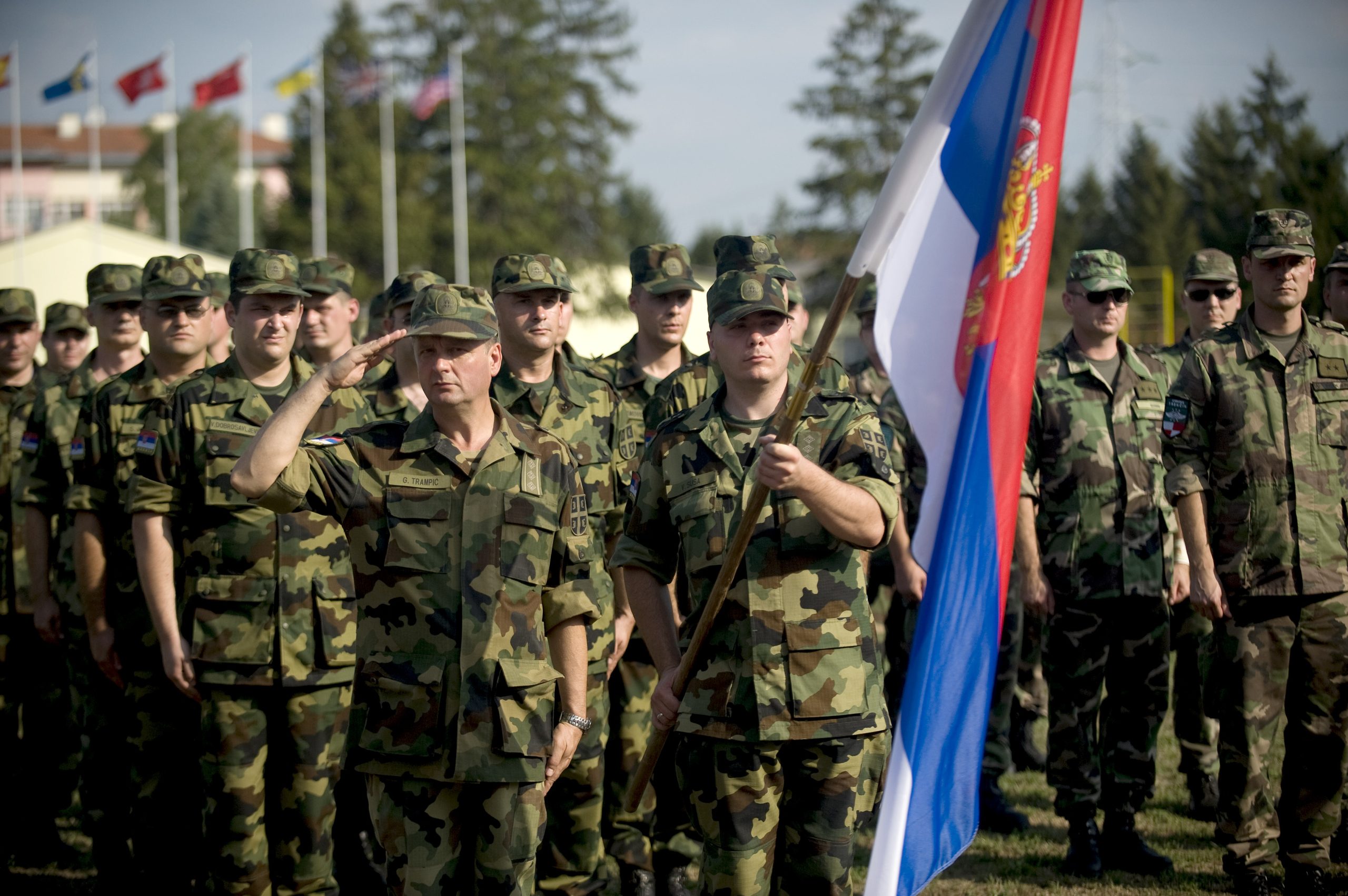 Οι Σέρβοι της Βοσνίας απειλούν με ανακήρυξη ανεξαρτησίας αν ο ΟΗΕ δεχτεί το Κόσοβο ως μέλος του – Σε ετοιμότητα η KFOR