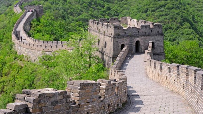 Το Σινικό Τείχος είναι ξανά διαθέσιμο για διανυκτέρευση μετά από τέσσερις χιλιάδες χρόνια!