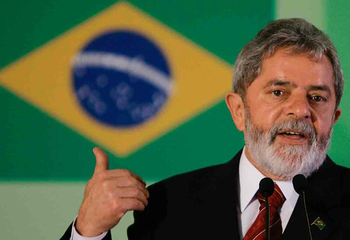 Βραζιλία: Ο Λούλα κατεβαίνει υποψήφιος στις εκλογές μέσα από τη φυλακή