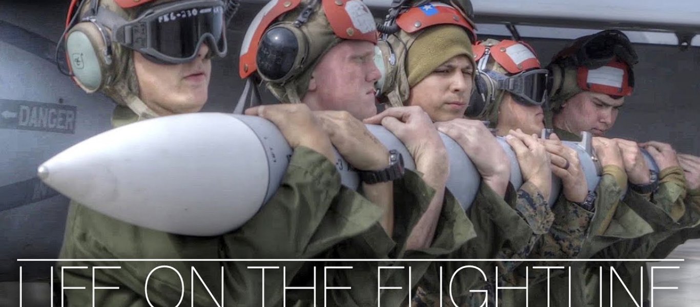 Βίντεο: Η «ζωή» σε μια Μοίρα F/A-18 Hornet των Αμερικανών Πεζοναυτών