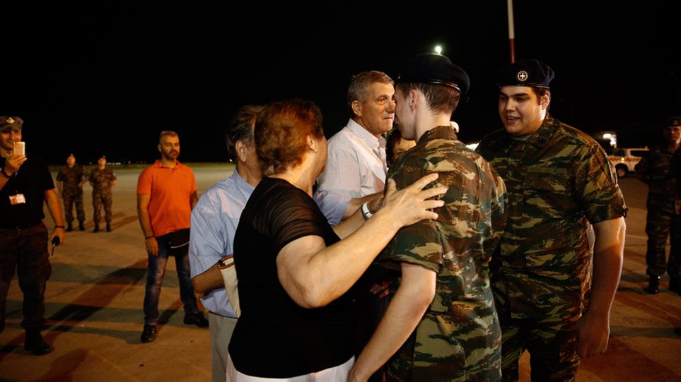 Υπεβλήθησαν σε εξετάσεις οι δυο Έλληνες στρατιωτικοί λόγω της πολύμηνης κράτησής τους