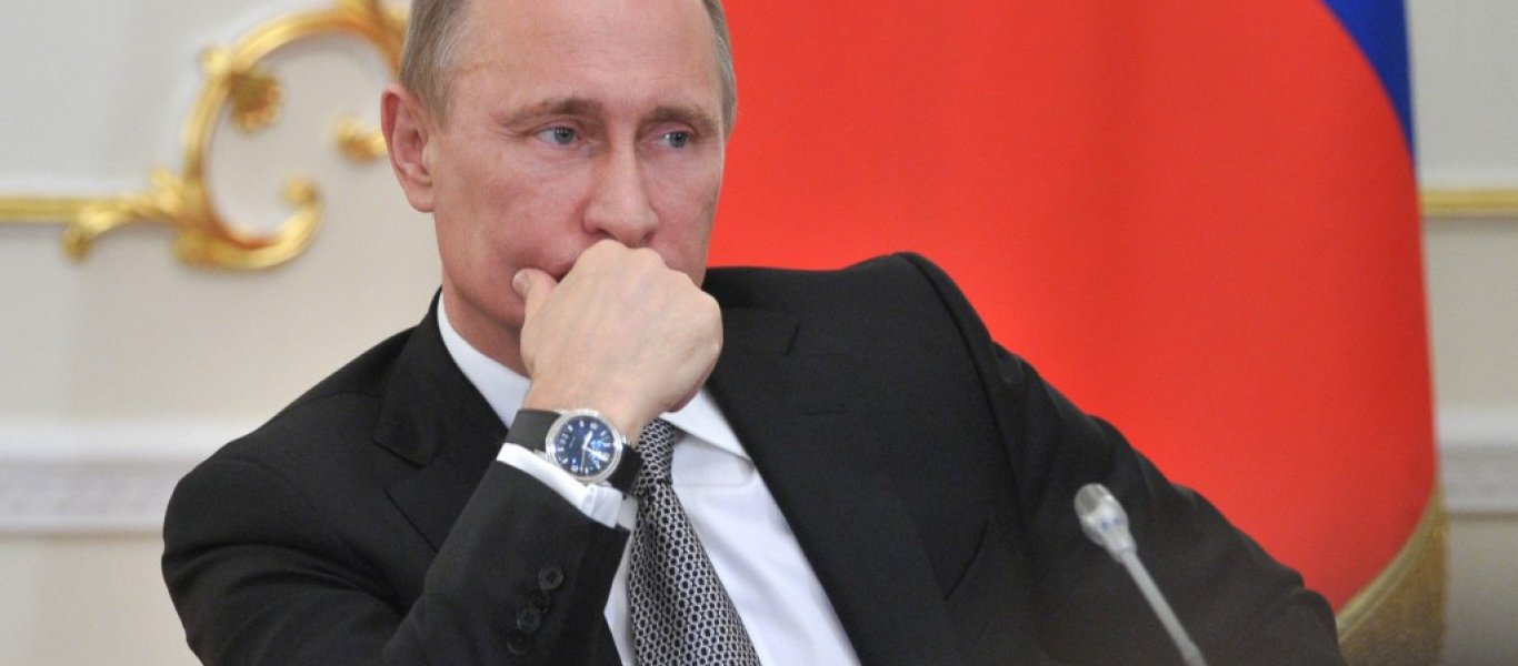 Πρόθυμος να συναντήσει τον Κιμ «σύντομα» εμφανίζεται ο Πούτιν
