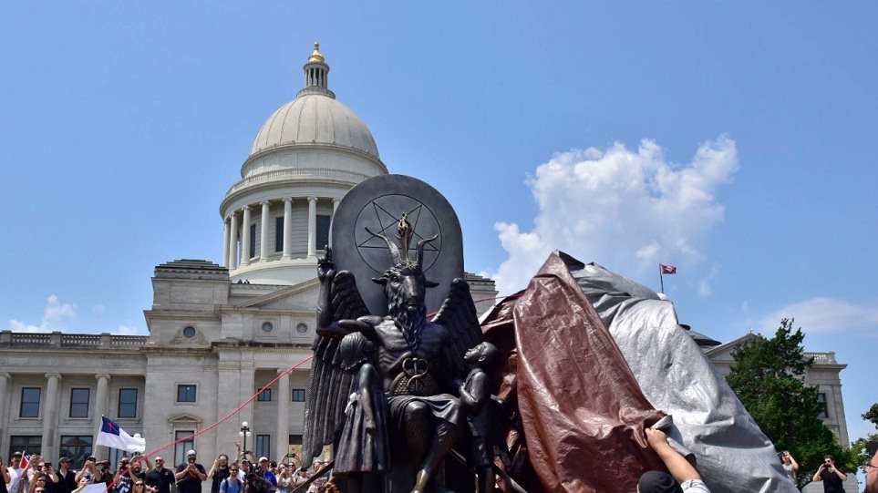 ΗΠΑ: Εγκαινιάστηκε άγαλμα του Σατανά