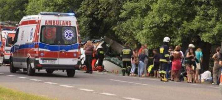 Πολωνία: 3 νεκροί και 18 τραυματίες σε τροχαίο με ουκρανικό λεωφορείο