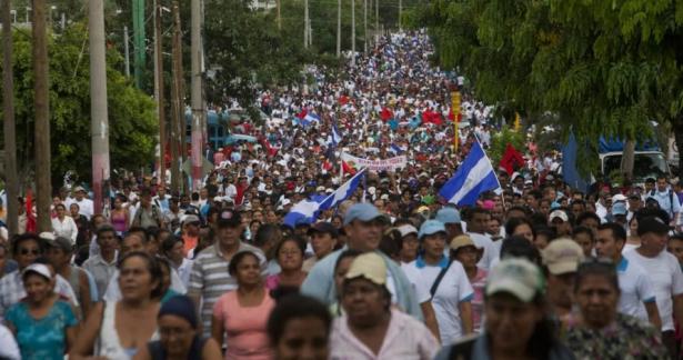 Τεράστιες διαδηλώσεις στην Νικαράγουα κατά του προέδρου Ορτέγα