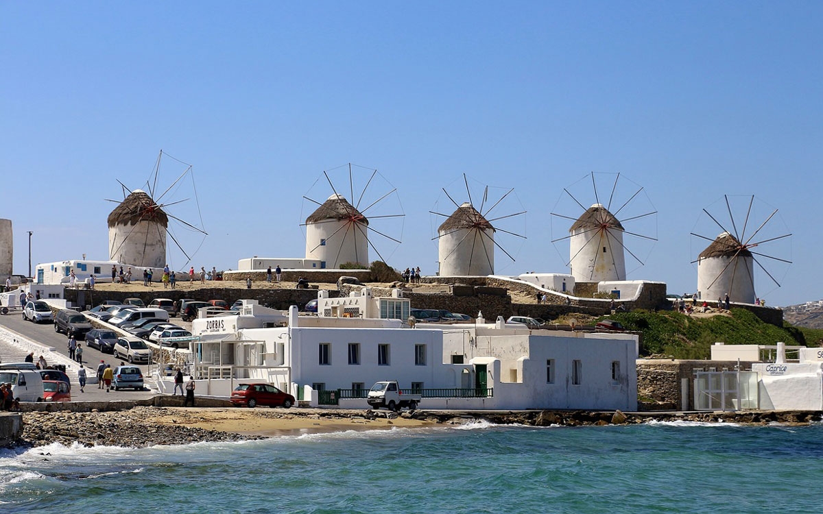 Μήνυση δημάρχου Μυκόνου κατά Τόσκα και αρχηγού ΕΛΑΣ για την αύξηση της εγκληματικότητας στο νησί (βίντεο)