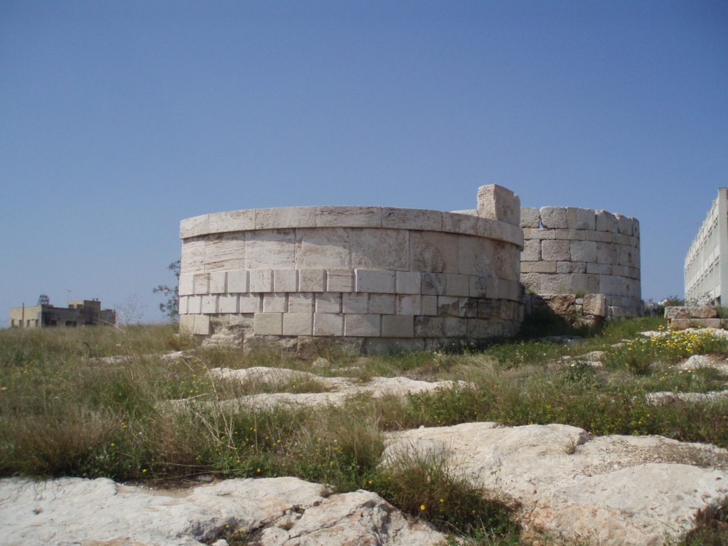 Ηετιώνεια Πύλη: Ο μεγαλύτερος αρχαιολογικός χώρος του Πειραιά άνοιξε για το κοινό (φώτο)