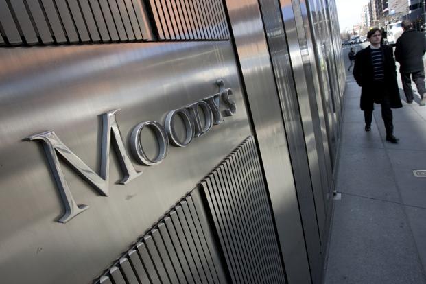 Υποβάθμισε 20 τουρκικές τράπεζες ο οίκος Moody’s – Ισχυρό «σοκ» στον τουρκικό τραπεζικό τομέα