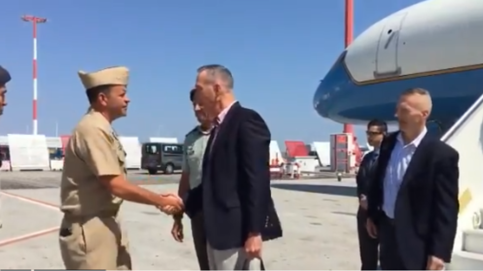 Προσγειώθηκε στην Ελλάδα ο Αρχηγός των Ενόπλων Δυνάμεων των ΗΠΑ Στρατηγός Ντάνφορντ
