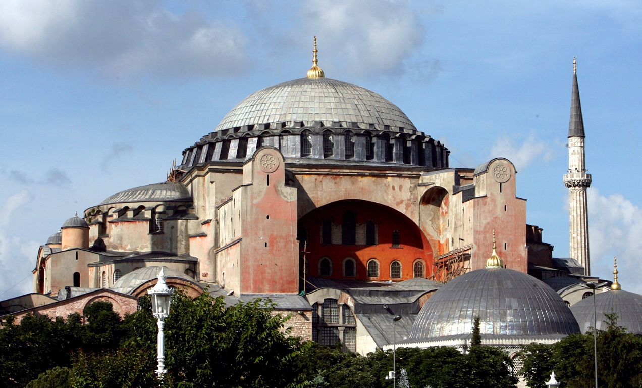 Κρίσιμη μέρα η αυριανή: Το Συνταγματικό Δικαστήριο της Τουρκίας αποφασίζει αν η Αγιά Σοφιά θα γίνει τζαμί