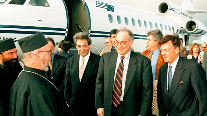 14/09/1999: 19 χρόνια από τον θάνατο του Γιάννου Κρανιδιώτη – Η “μοιραία” πτήση του Πρωθυπουργικού Falcon (φωτό)