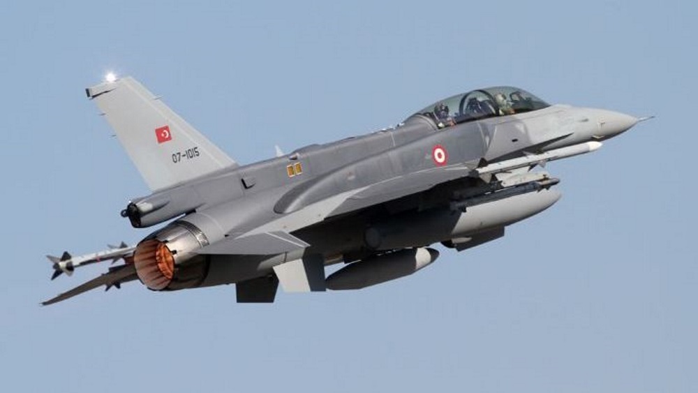 Σχηματισμός 5 οπλισμένων τουρκικών αεροσκαφών πραγματοποίησε 17 παραβιάσεις στο Αιγαίο