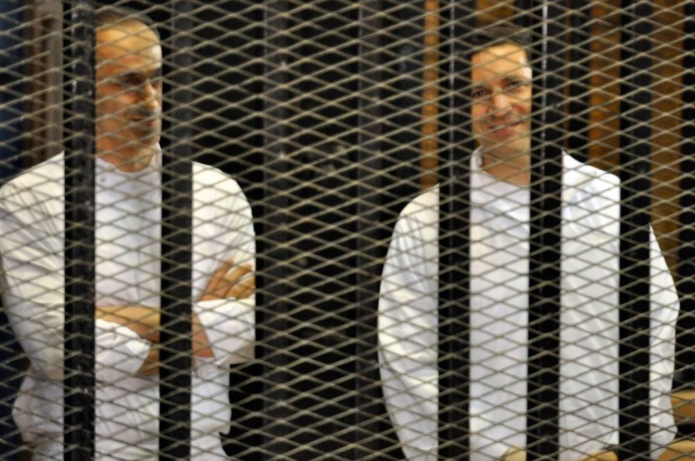Αίγυπτος: Διατάχθηκε η σύλληψη των γιων του Μουμπάρακ