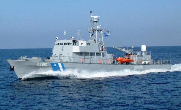 Πάνω από διακόσιους παράνομους μετανάστες μετέφεραν πλωτά του ΛΣ και της FRONTEX στα ελληνικά νησιά