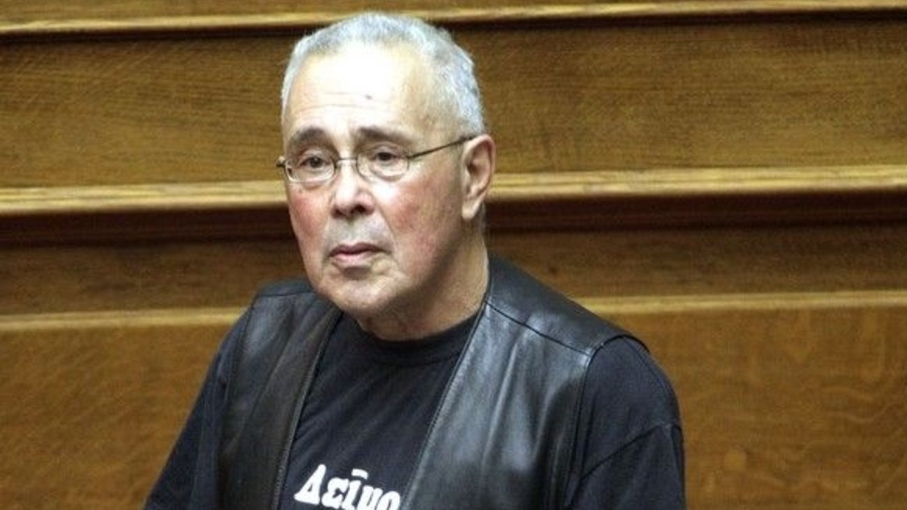 Κολλημένος στην καρέκλα ο Ζουράρις: «Δεν υπάρχει λόγος να φύγουμε από την κυβέρνηση για το Σκοπιανό»