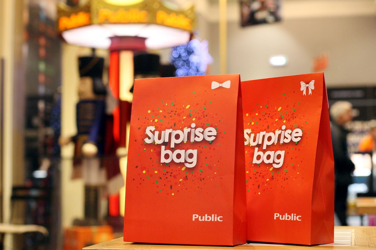 Επέλεξε να κάνει μια έκπληξη στη σύντροφό του- Η αντίδρασή της δεν του άρεσε… (βίντεο)