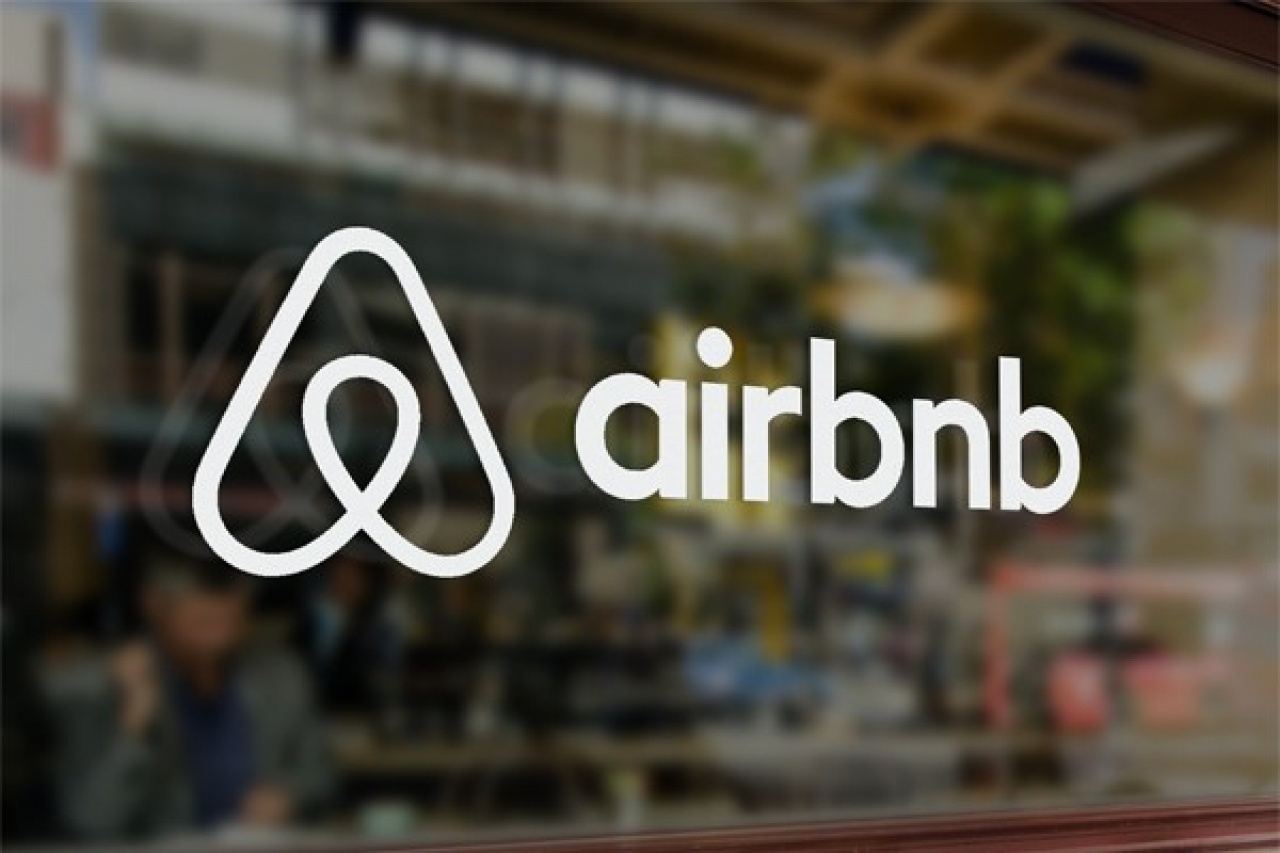 Αλλαγές για Airbnb- Στόχος η αποφυγή των προστίμων της Ε.Ε.