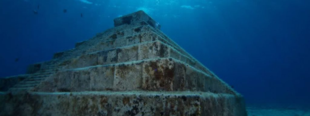 Ανακάλυψαν πυραμίδες «κρυμμένες» στο βυθό της θάλασσας – Κατάλοιπα της Ατλαντίδας; (φωτό, βίντεο)