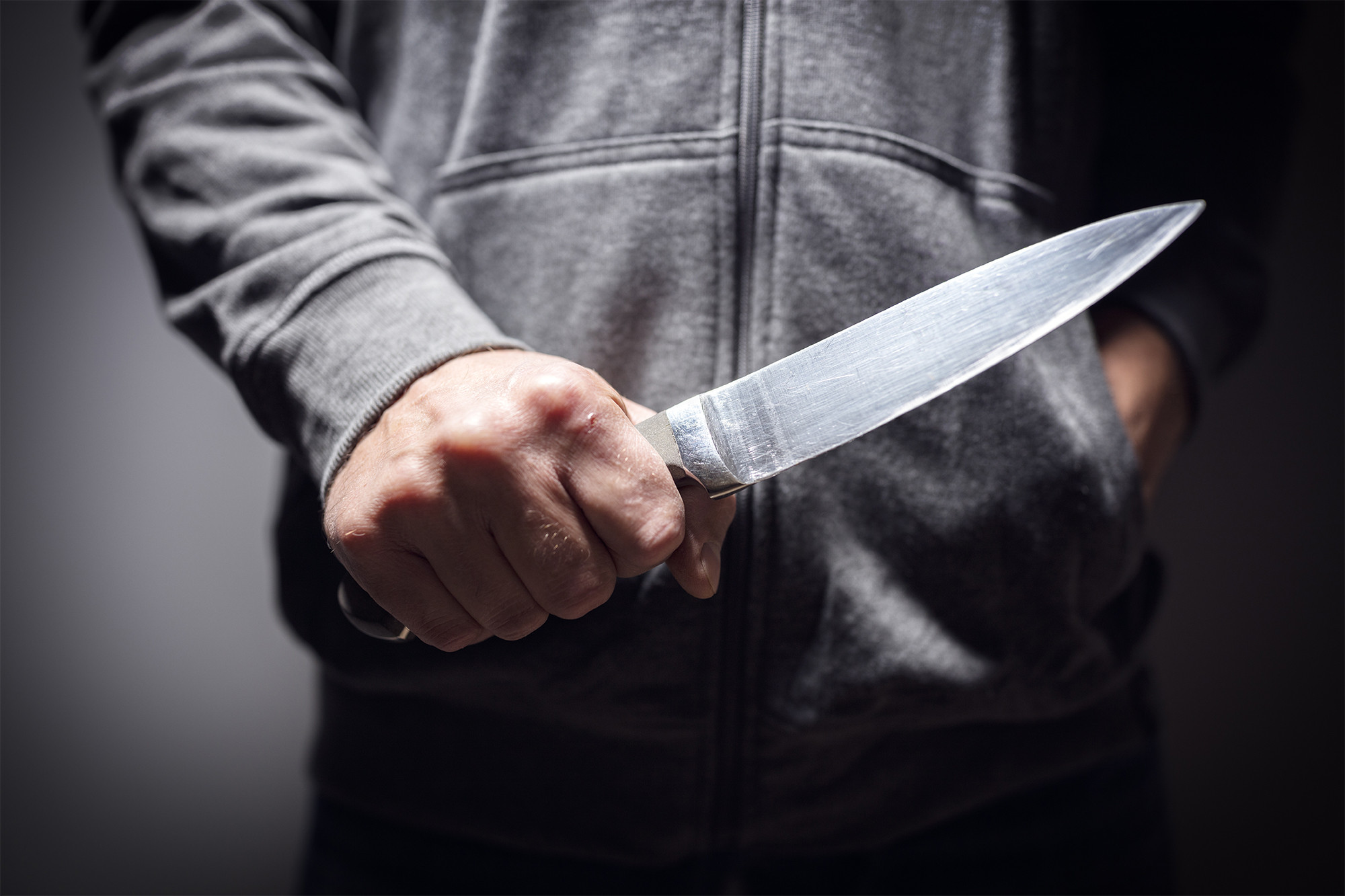 Σάμος: Αλγερινός σε κατάσταση αμόκ με μαχαίρι απειλούσε να σκοτώσει τη διευθύντρια του “hot spot”