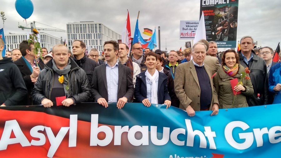 Και δεύτερη δημοσκόπηση επιβεβαιώνει ότι πλέον το δεξιό AfD είναι δεύτερο κόμμα στην Γερμανία…