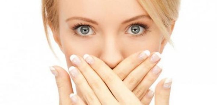 5 πράγματα που δεν ξέρατε οτι προκαλούν δυσοσμία στο στόμα