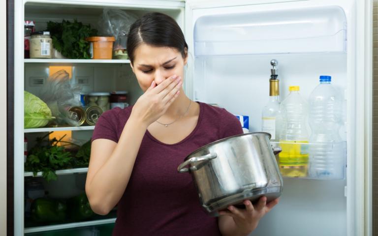 Προσοχή με τα φαγητά που περιέχουν αυγά: Αναλυτική λίστα με το πόσο διαρκούν στο ψυγείο