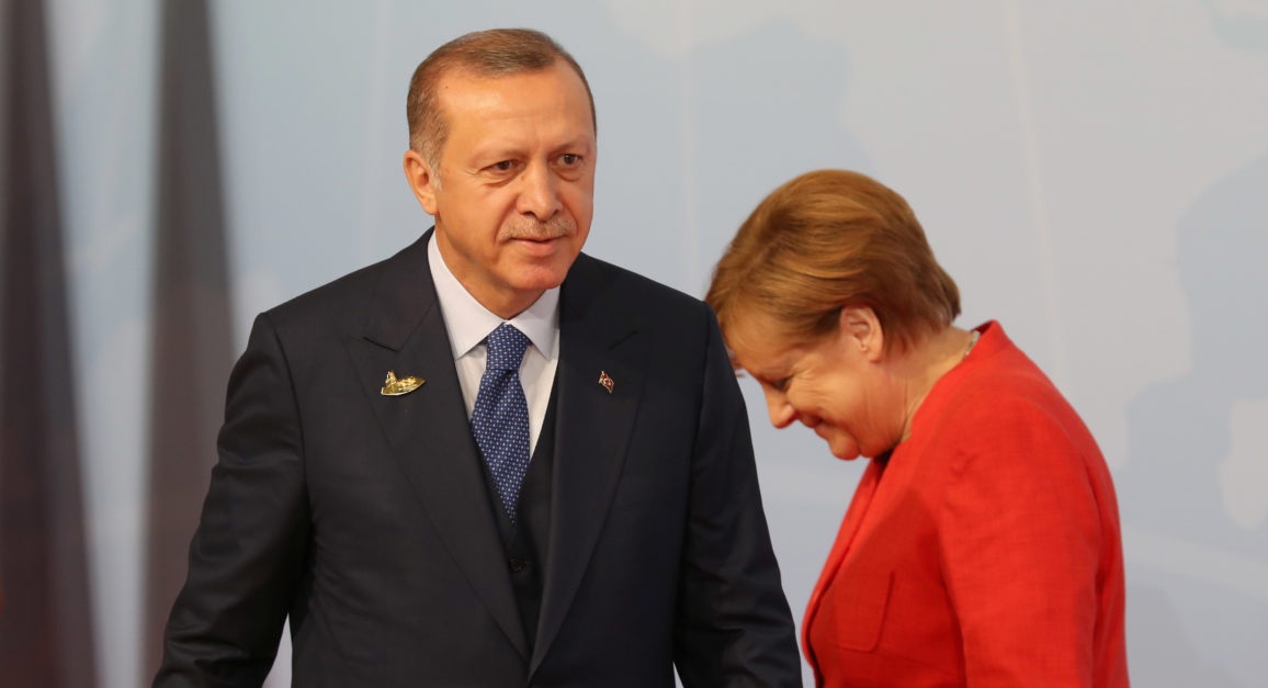 Αντιδράσεις Γερμανών βουλευτών για την επίσκεψη Ερντογάν: Επέστρεψαν  προσκλήσεις για το επίσημο δείπνο
