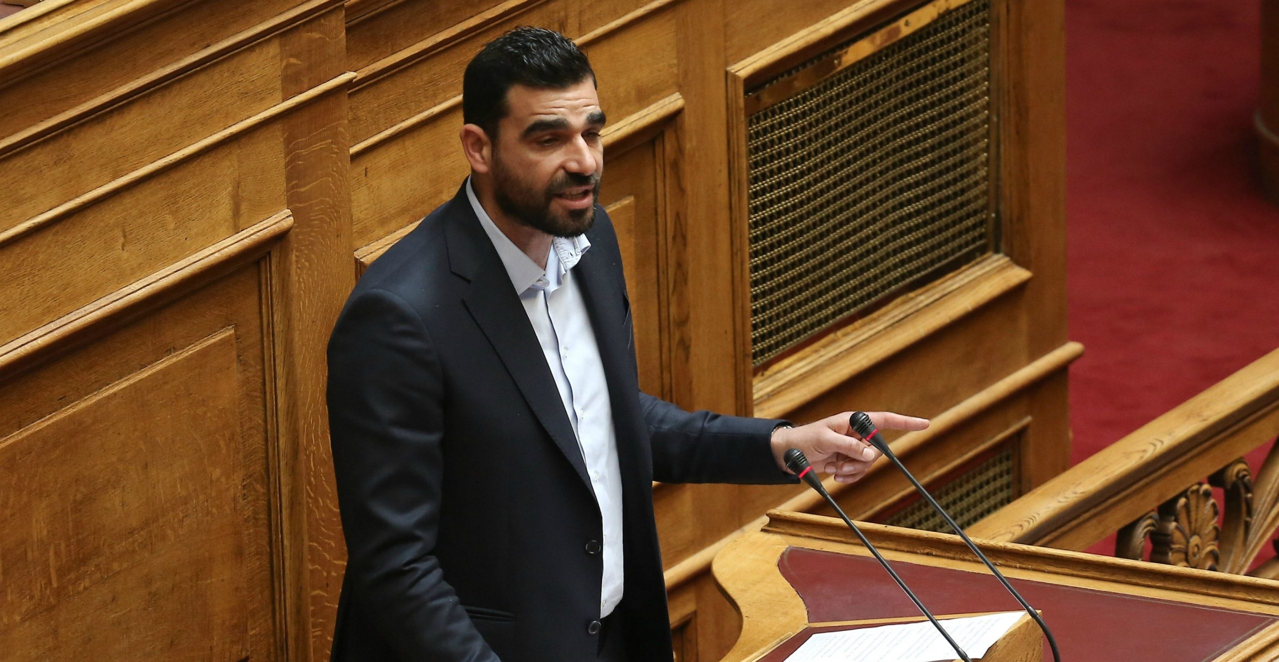 Τα πολιτικά κόμματα για την επίθεση στον βουλευτή Πέτρο Κωνσταντινέα